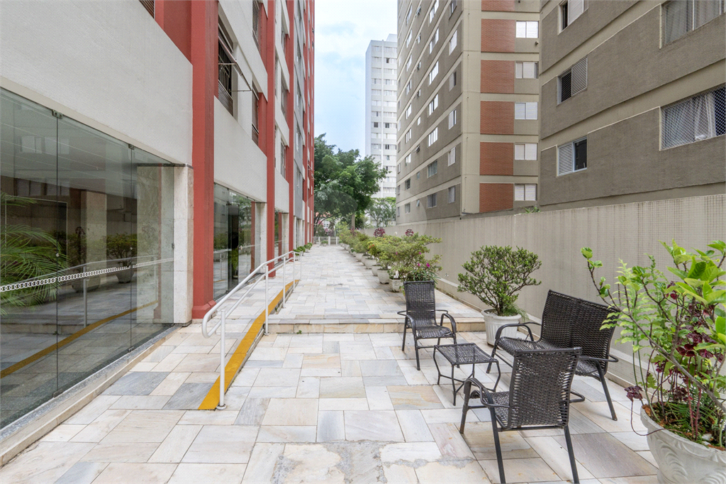 Apartamento para venda  3 quartos 2 suites a 5 min a pe da estação Oscar Freire