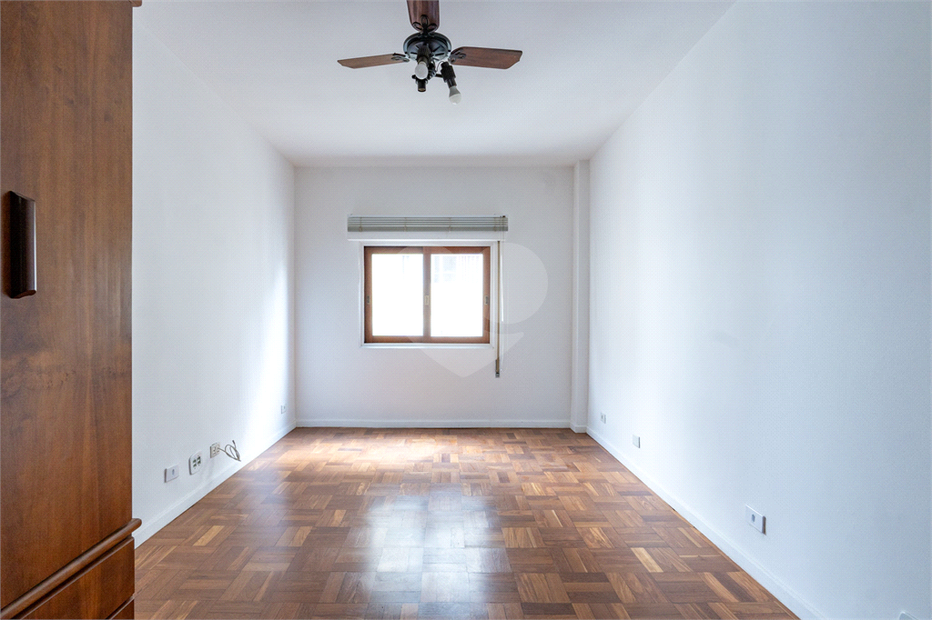 Apartamento para venda  3 quartos 2 suites a 5 min a pe da estação Oscar Freire
