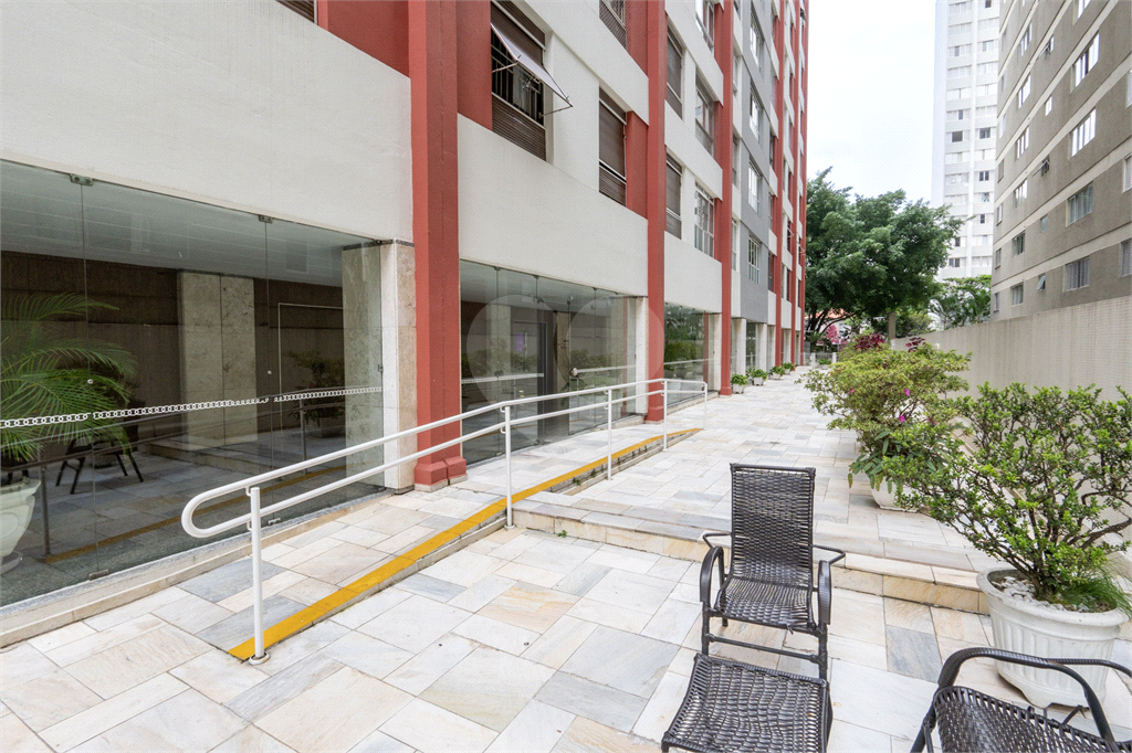 Apartamento para venda  3 quartos 2 suites a 5 min a pe da estação Oscar Freire