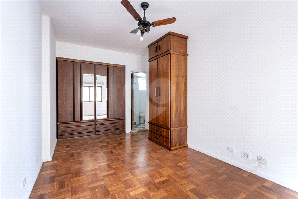 Apartamento para venda  3 quartos 2 suites a 5 min a pe da estação Oscar Freire