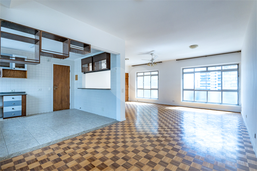 Apartamento para venda  3 quartos 2 suites a 5 min a pe da estação Oscar Freire