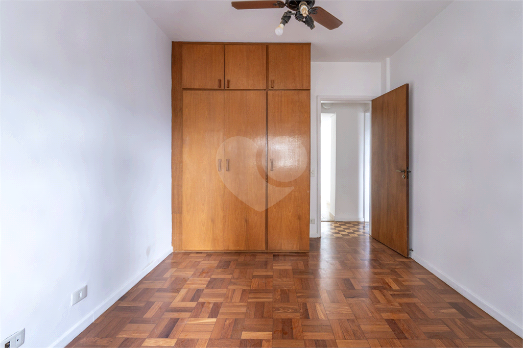 Apartamento para venda  3 quartos 2 suites a 5 min a pe da estação Oscar Freire