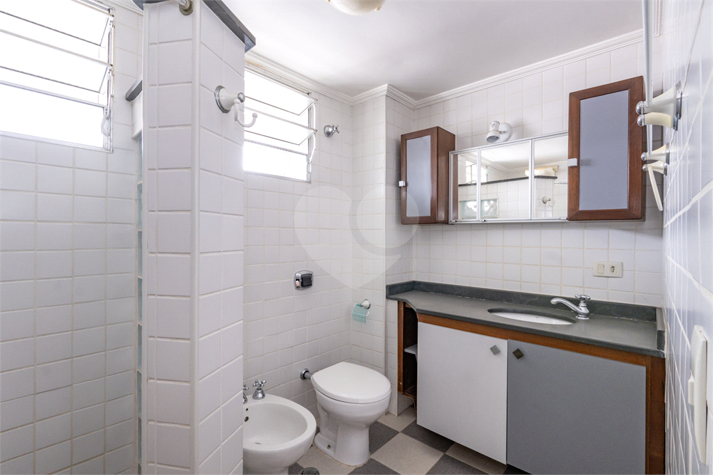 Apartamento para venda  3 quartos 2 suites a 5 min a pe da estação Oscar Freire