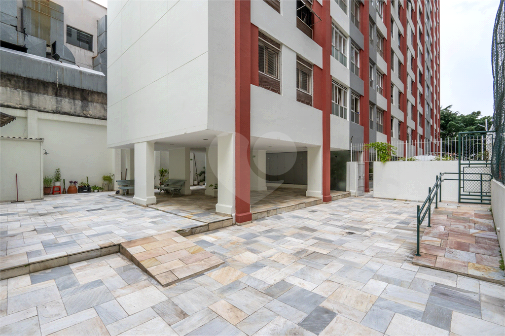 Apartamento para venda  3 quartos 2 suites a 5 min a pe da estação Oscar Freire
