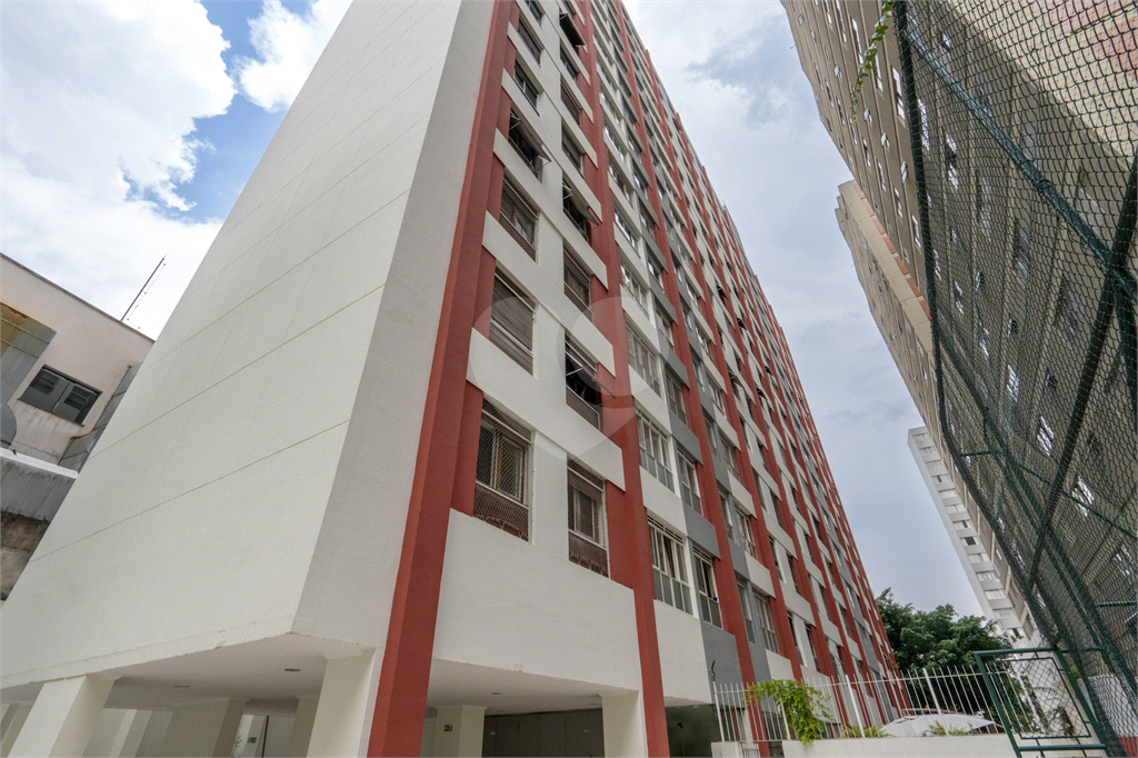 Apartamento para venda  3 quartos 2 suites a 5 min a pe da estação Oscar Freire