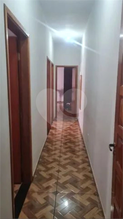 Casa à venda com 3 quartos, 390m² - Foto 2