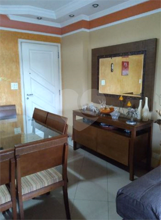 APARTAMENTO em TREMEMBÉ