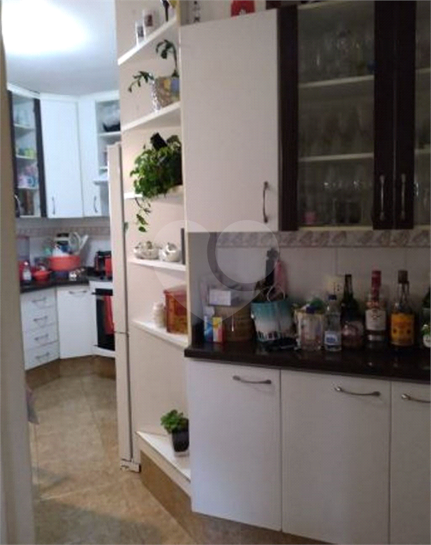 APARTAMENTO em TREMEMBÉ