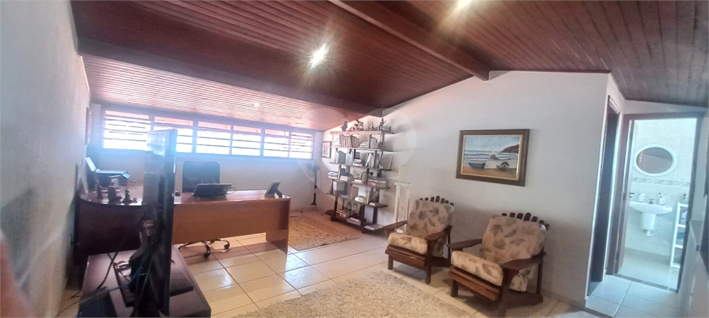 Casa à venda com 3 quartos, 180m² - Foto 32