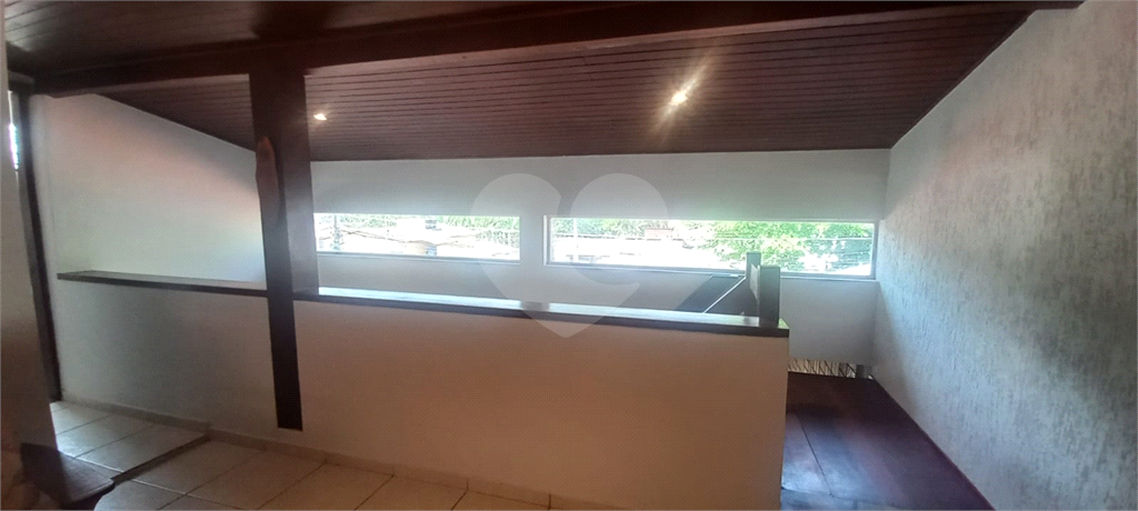 Casa à venda com 3 quartos, 180m² - Foto 35