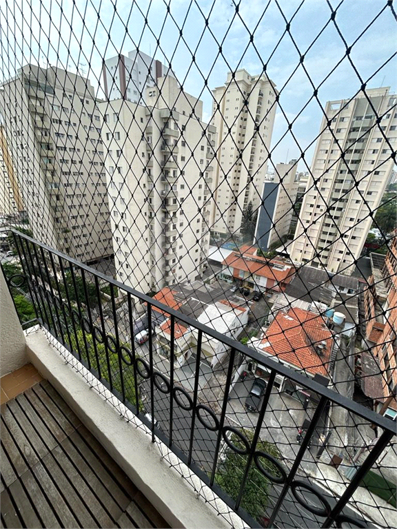 Apartamento no Brooklin, 1 suíte e 1 vaga 