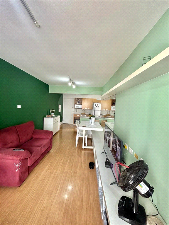 Apartamento no Brooklin, 1 suíte e 1 vaga 