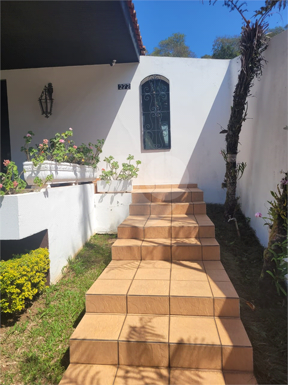 MARAVILHOSA CASA TÉRREA ESTILO FAZENDA EM MAIRIPORÃ