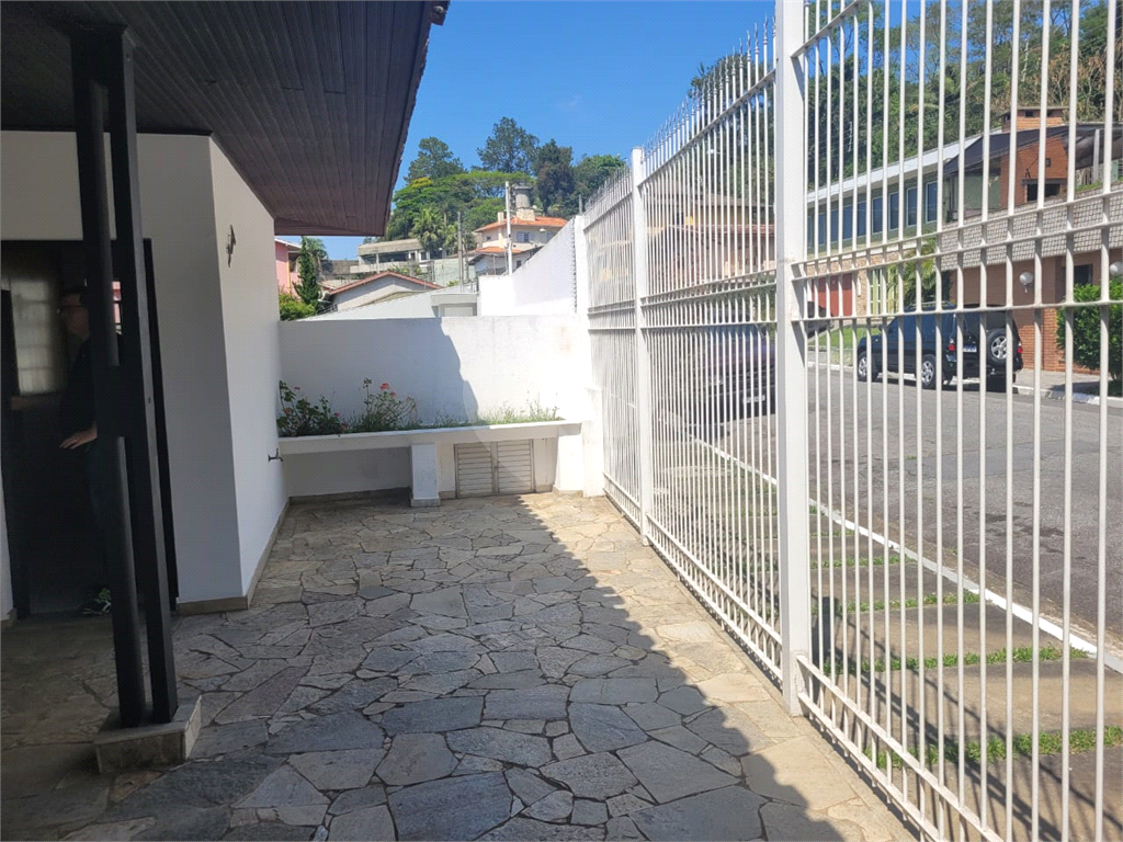 MARAVILHOSA CASA TÉRREA ESTILO FAZENDA EM MAIRIPORÃ