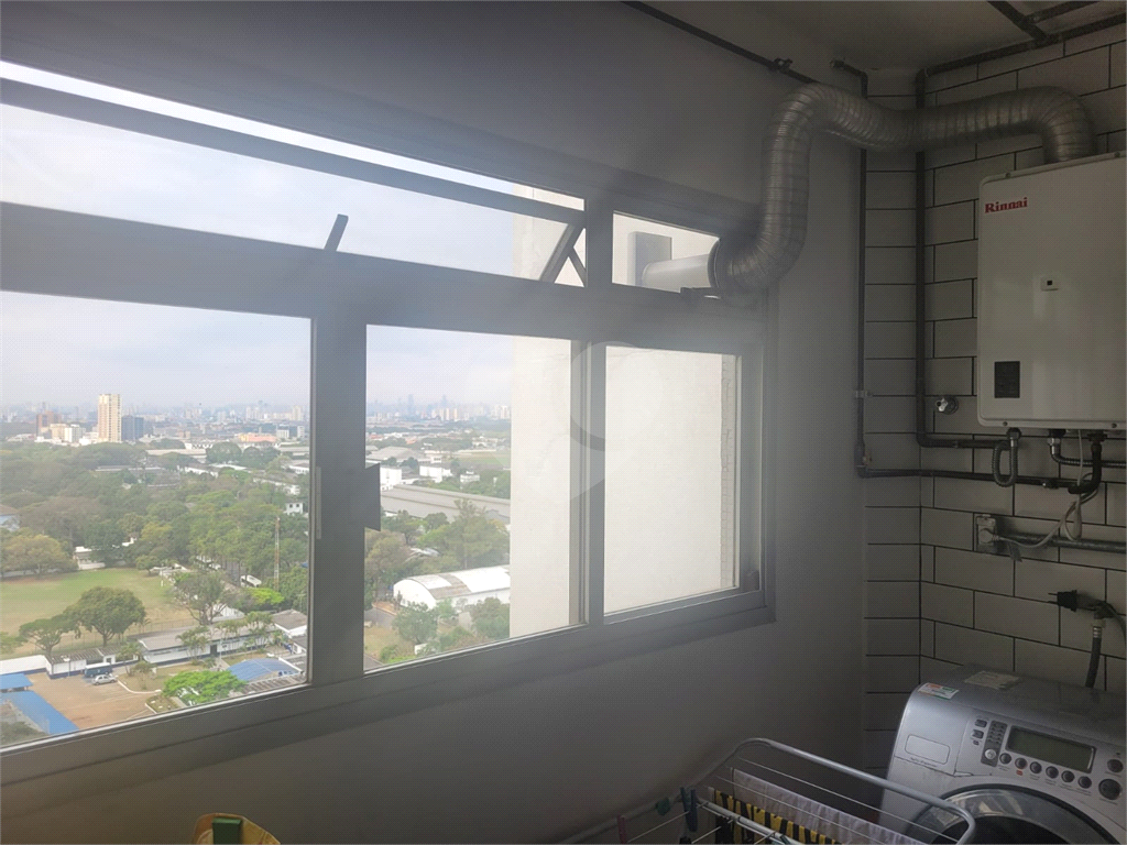 COBERTURA COM VISTA PARA O CAMPO DE MARTE - NA BRAZ LEME 