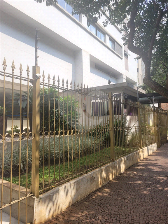 COBERTURA COM VISTA PARA O CAMPO DE MARTE - NA BRAZ LEME 