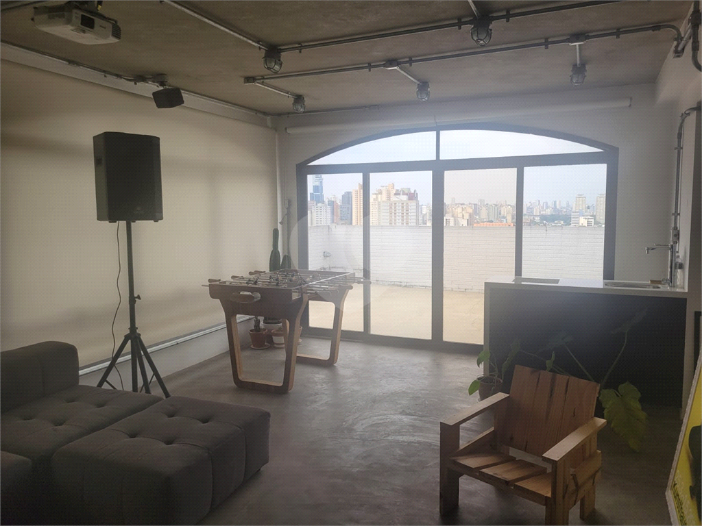 COBERTURA COM VISTA PARA O CAMPO DE MARTE - NA BRAZ LEME 