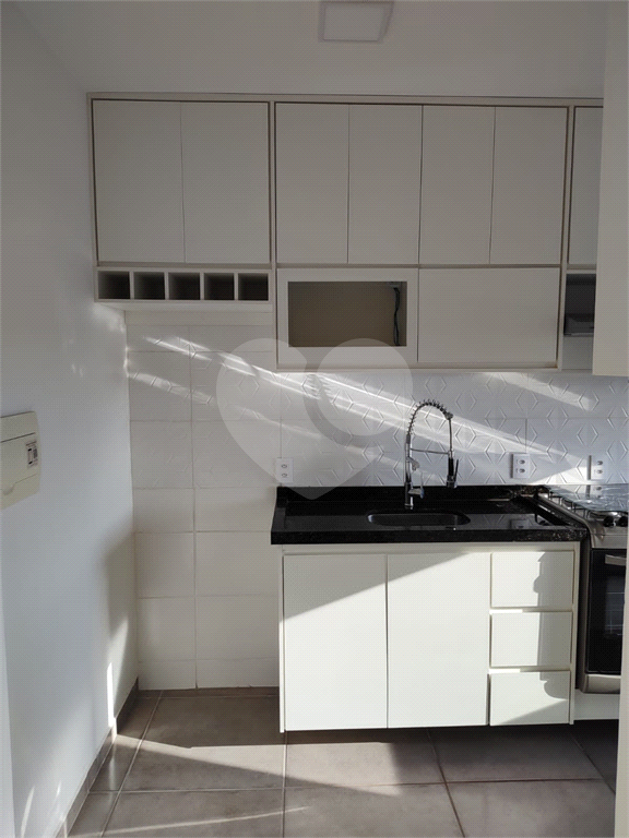 Apartamento à venda com 2 quartos, 51m² - Foto 3