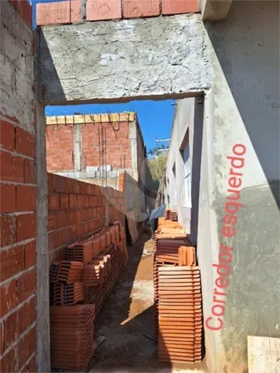 Casa à venda com 2 quartos, 85m² - Foto 13