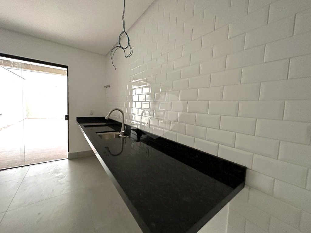 Sobrado Novo 170M² - 3 quartos sendo 1 suite   3 vagas  - Pirituba SP