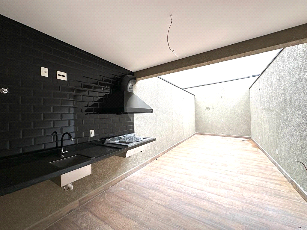 Sobrado Novo 170M² - 3 quartos sendo 1 suite   3 vagas  - Pirituba SP