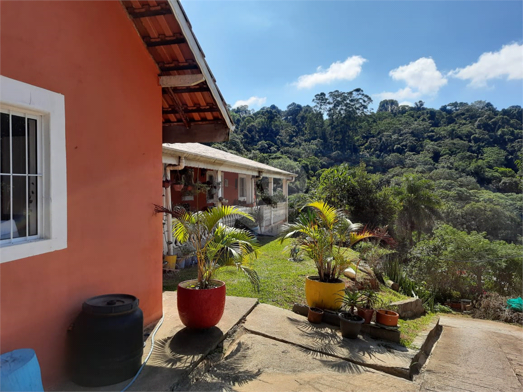 CASA TÉRREA em SAMAMBAIA