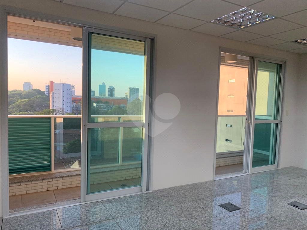 Sala comercial na Conceição