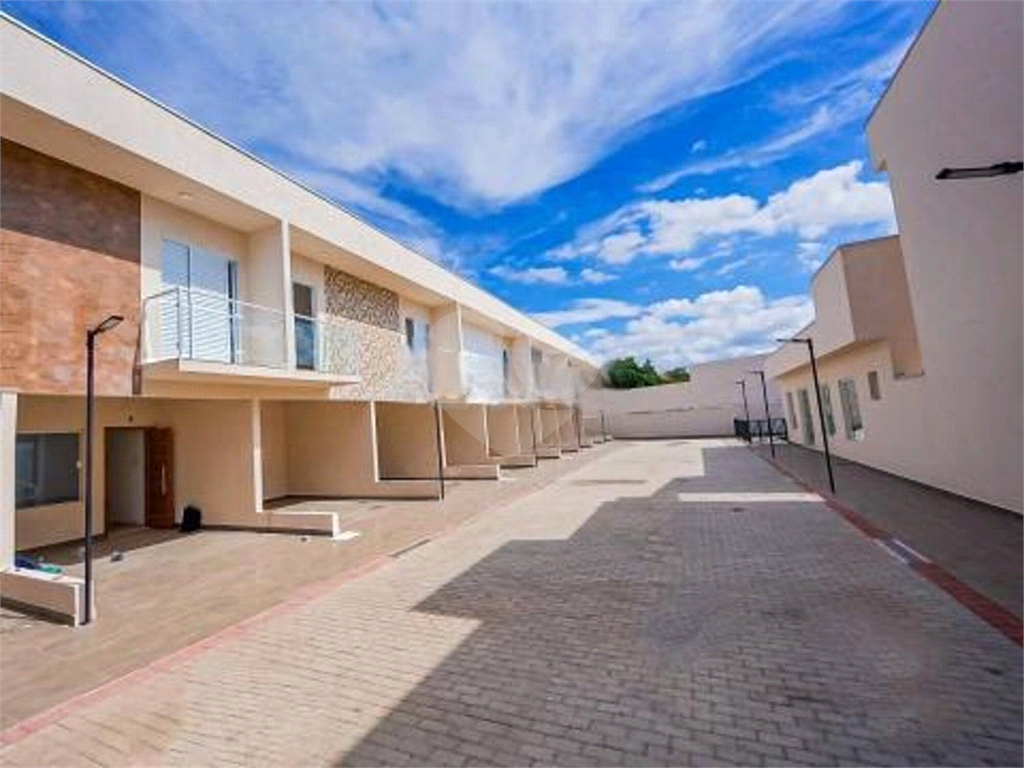 Casa de Condomínio à venda com 2 quartos, 69m² - Foto 14