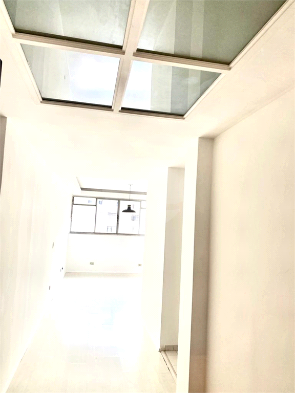 APARTAMENTO em JARDIM PAULISTA