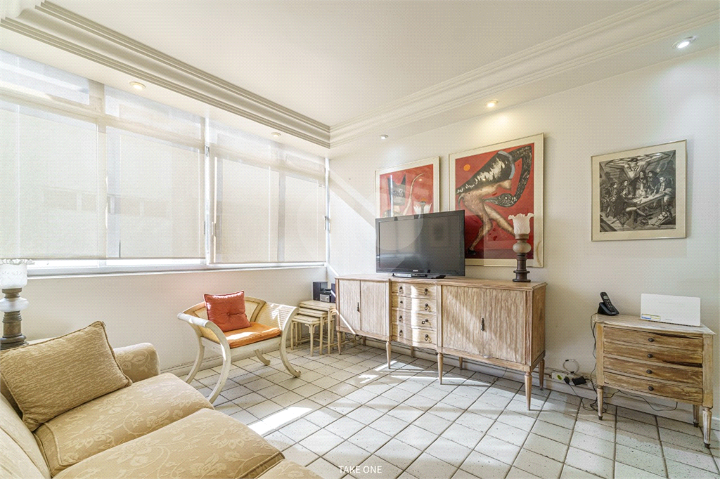 Apartamento à venda - 3 dormitórios- 1 vaga- Jardim Paulista