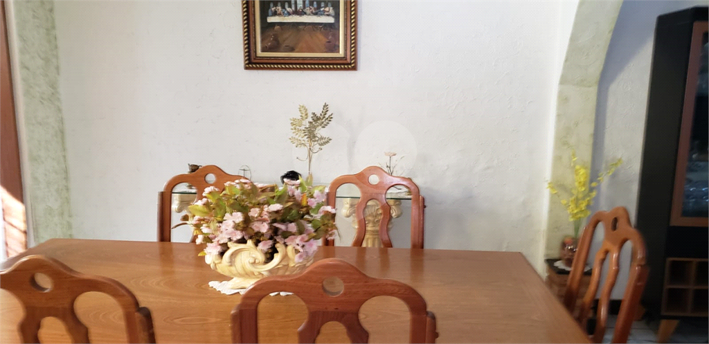 Sobrado a Venda ou Locação no Tremembé 