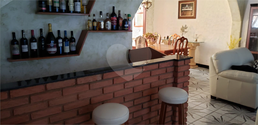 Sobrado a Venda ou Locação no Tremembé 