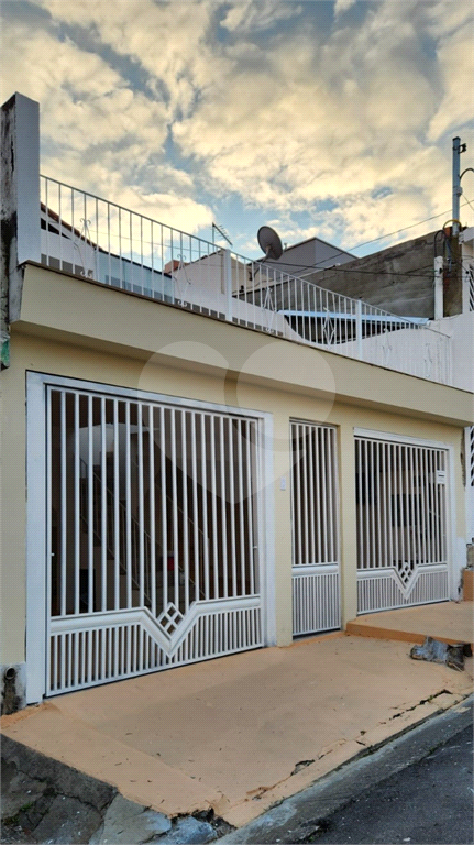 Casa de 2 Dormitórios em São Bernardo do Campo