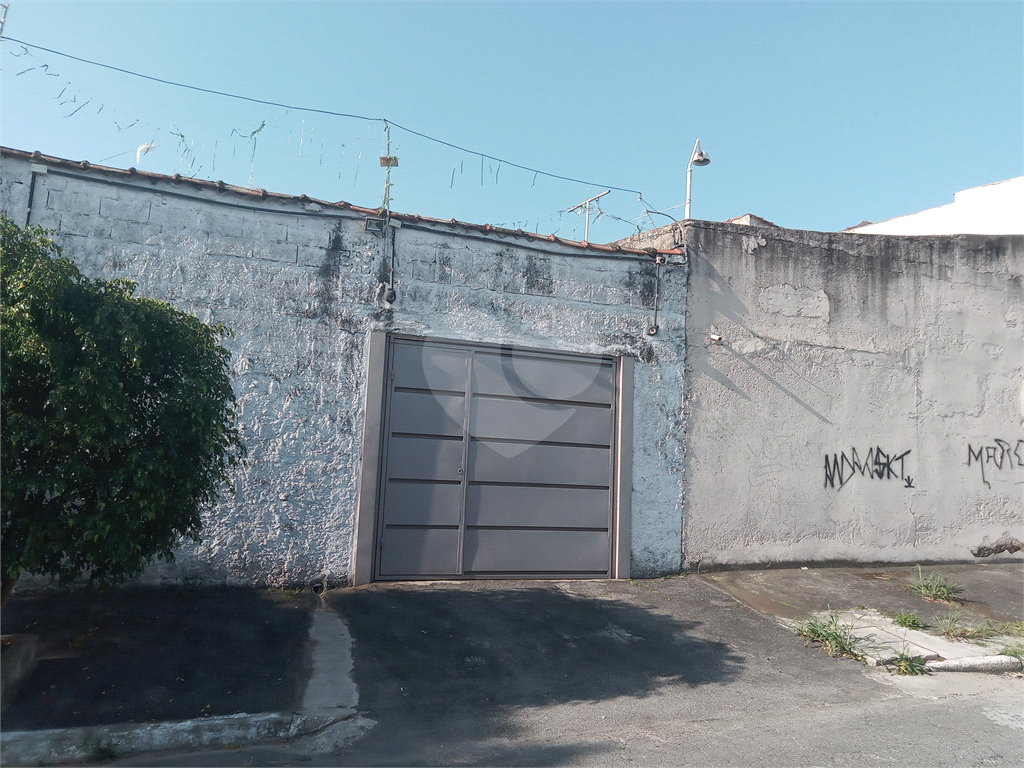 Casa térrea no bairro do Tremembé
