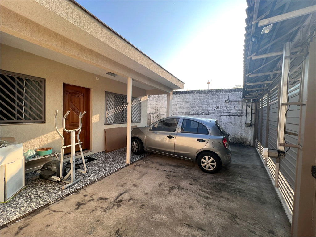 Casa térrea no bairro do Tremembé