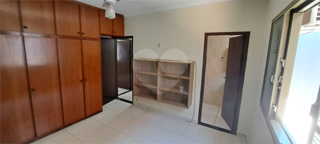 Casa à venda com 3 quartos, 137m² - Foto 11