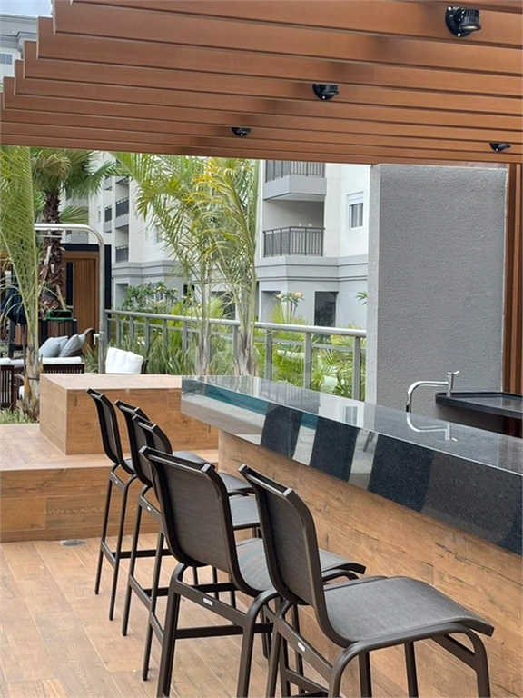 Vendo apartamento novíssimo em Santo Amaro 