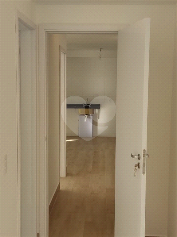 Vendo apartamento novíssimo em Santo Amaro 