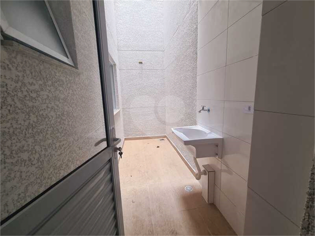 Apartamento à venda com 2 quartos, 40m² - Foto 19