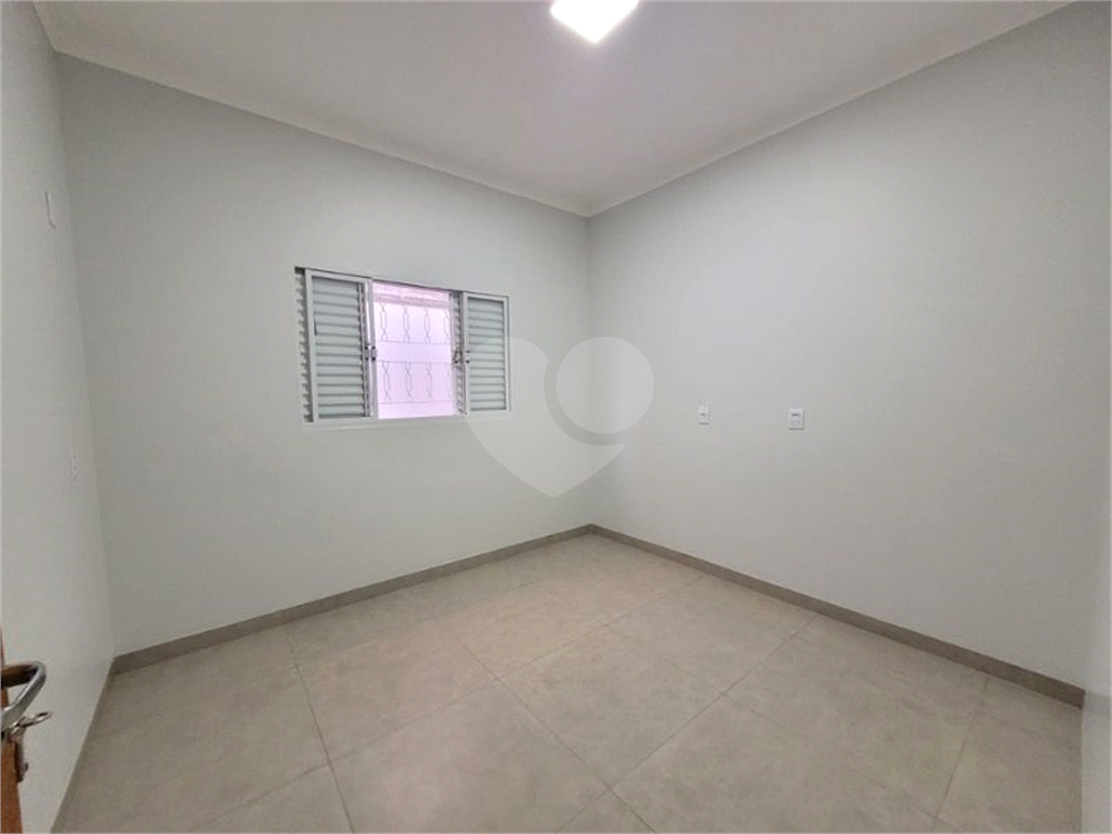 Casa à venda com 3 quartos, 108m² - Foto 12