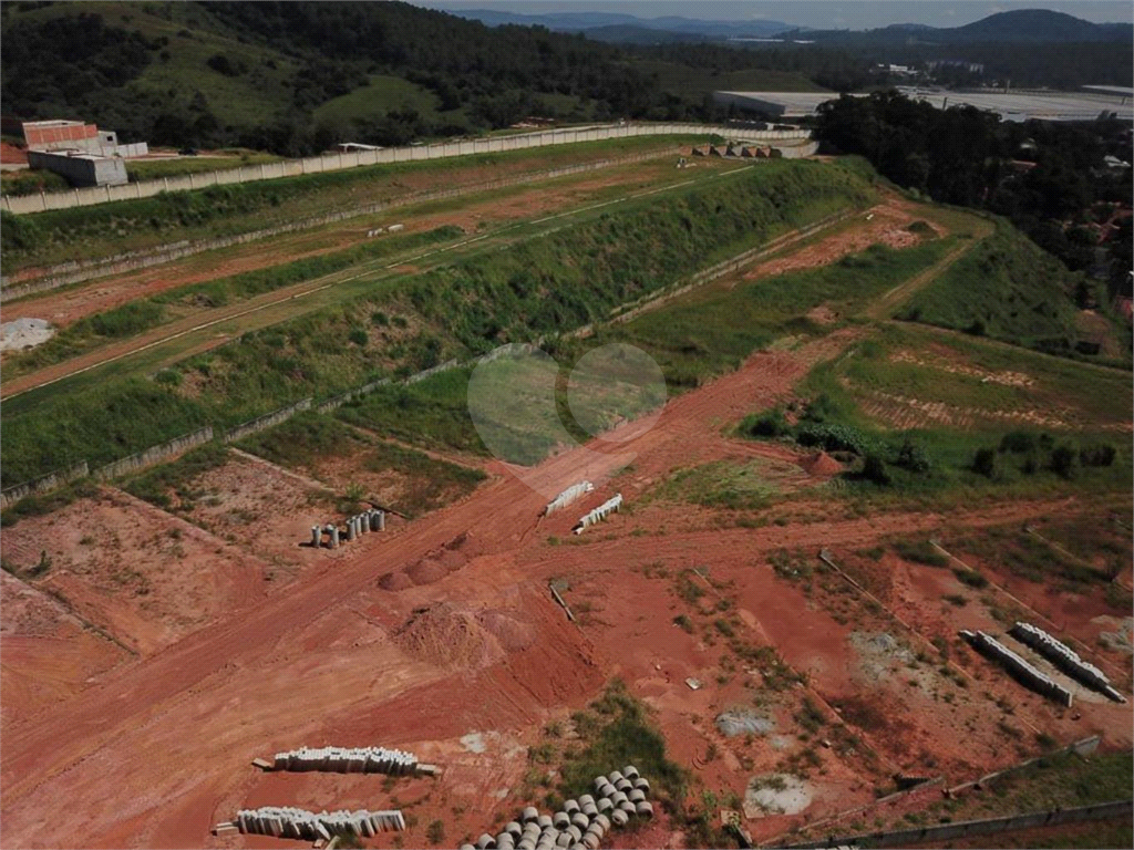 TERRENO em ANHANGUERA