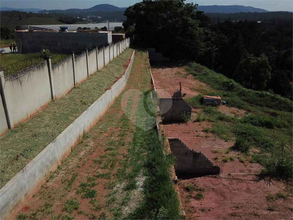 TERRENO em ANHANGUERA