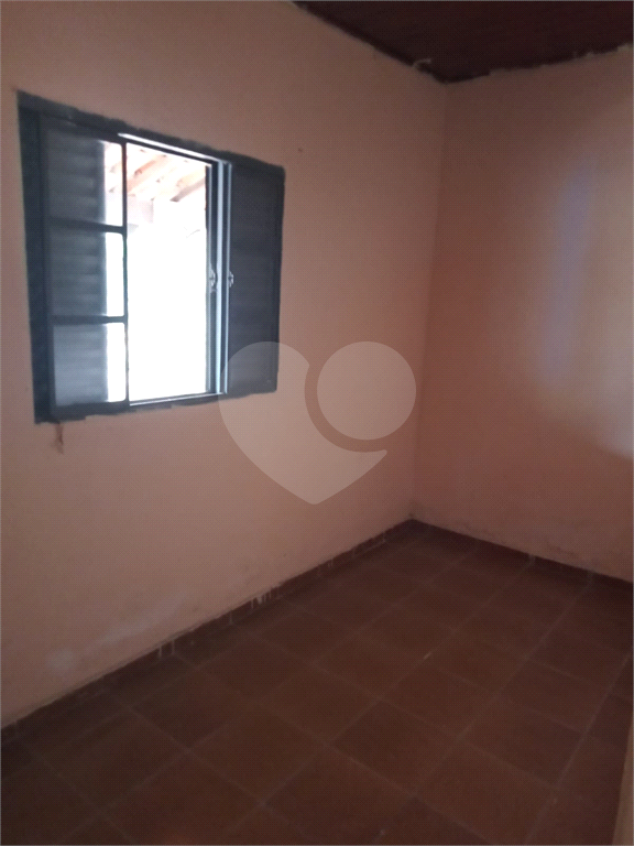 Casa à venda com 2 quartos, 125m² - Foto 13