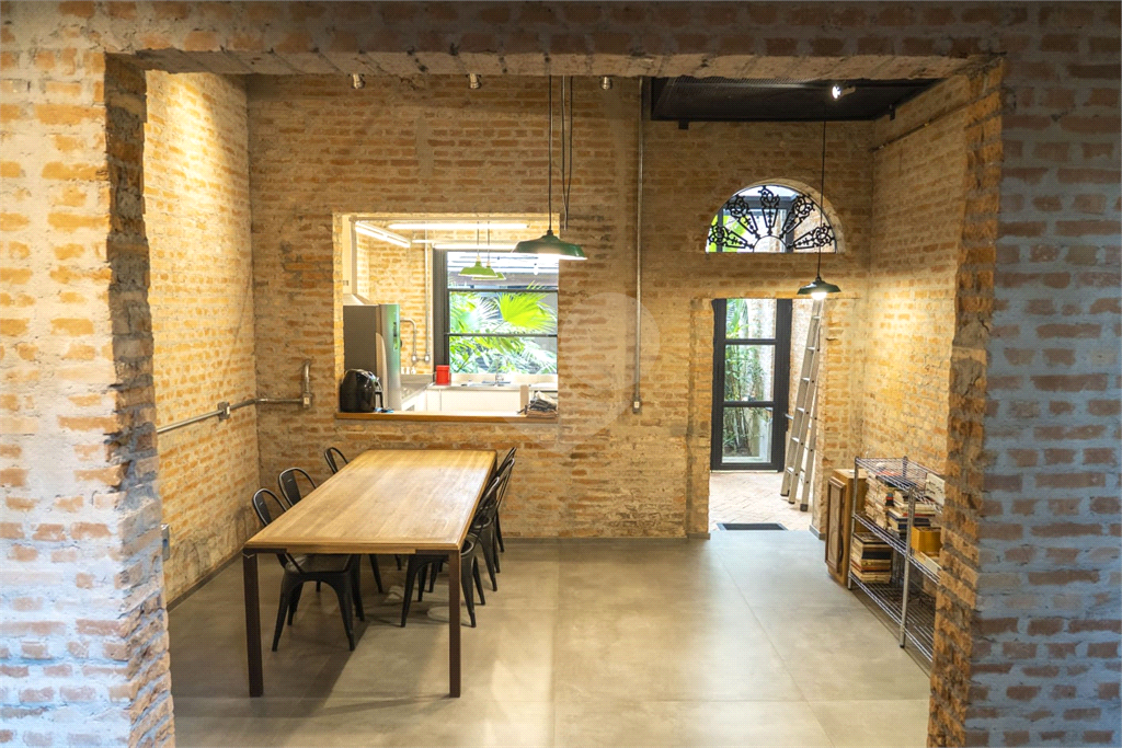 Excelente sobrado para locação em Perdizes