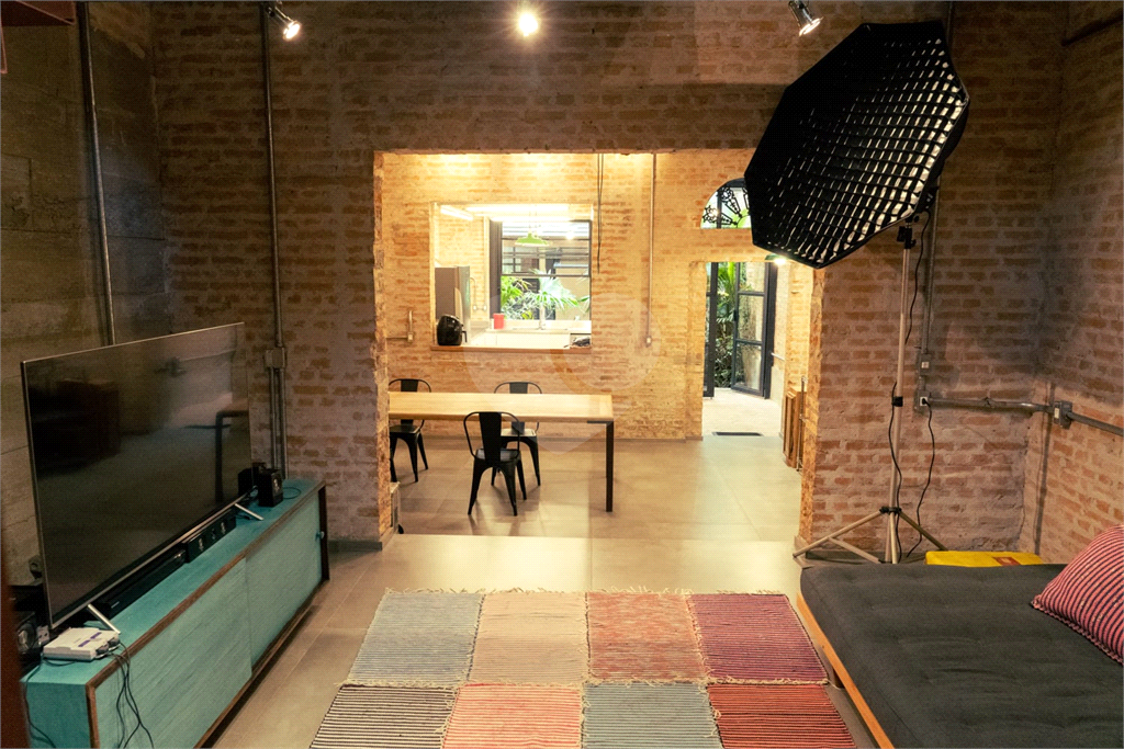 Excelente sobrado para locação em Perdizes