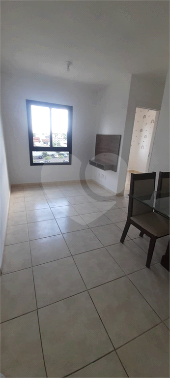 Apartamento à venda com 2 quartos, 48m² - Foto 3