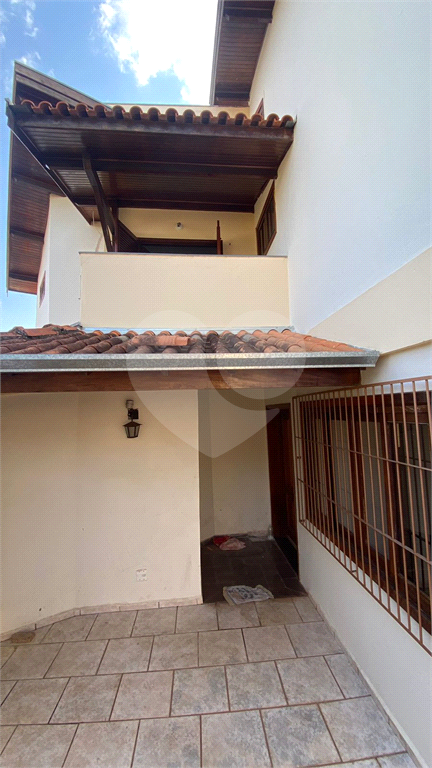 Casa à venda com 5 quartos, 174m² - Foto 11