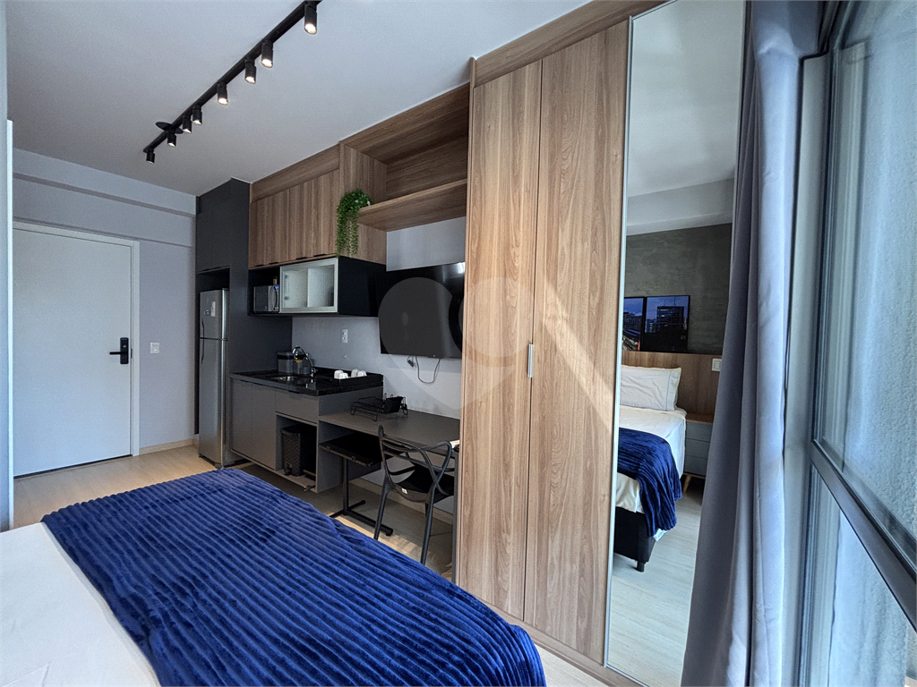 LINDO STUDIO COM 25M²   A VENDA NA REGIÃO  DA CONSOLAÇÃO!