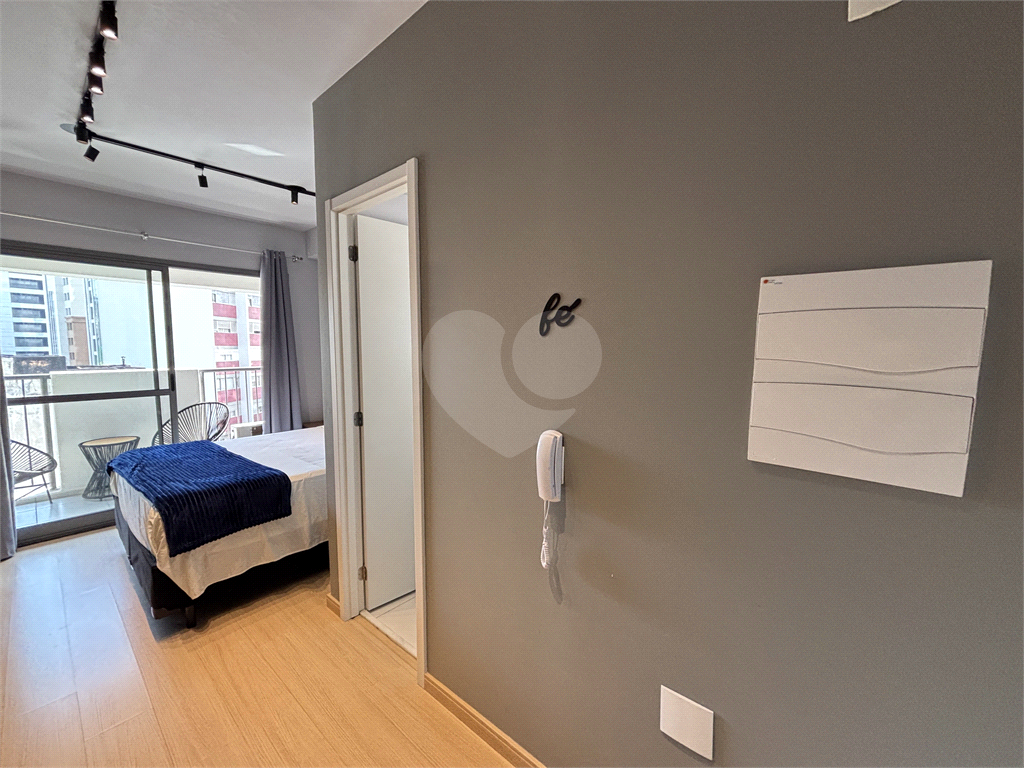 LINDO STUDIO COM 25M²   A VENDA NA REGIÃO  DA CONSOLAÇÃO!