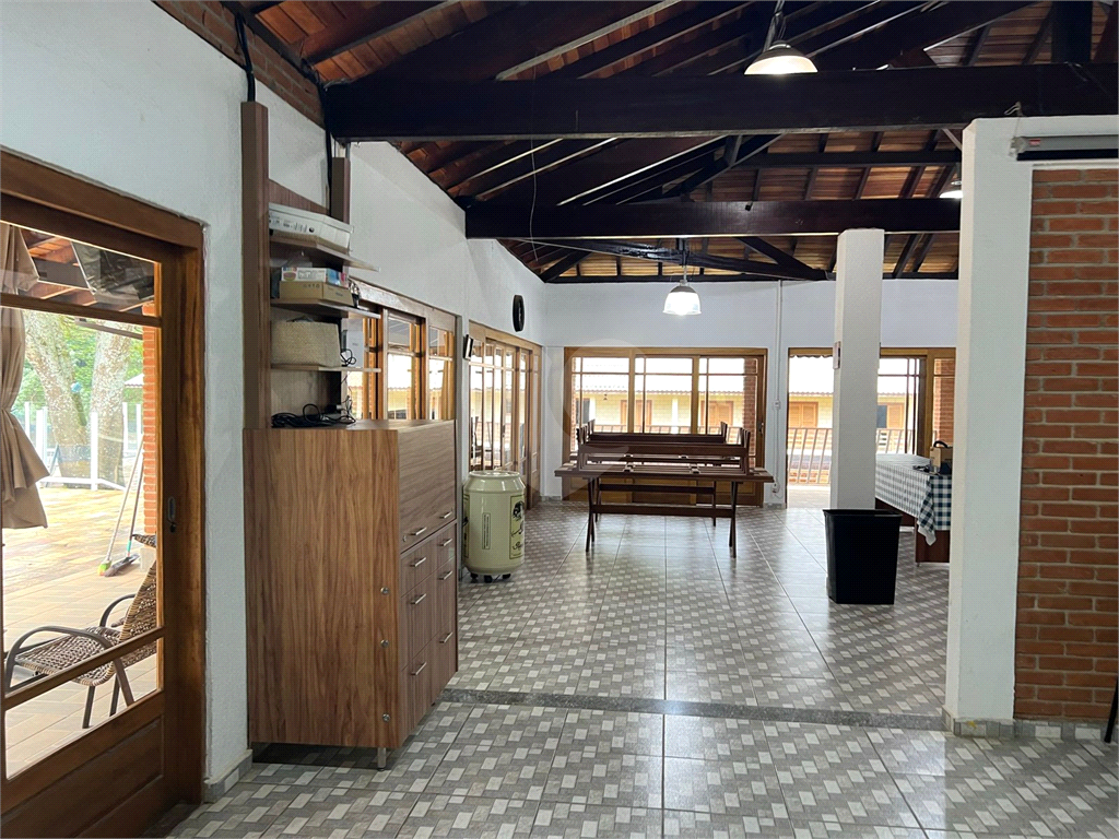 Chácara à venda com 16 quartos, 1800m² - Foto 39